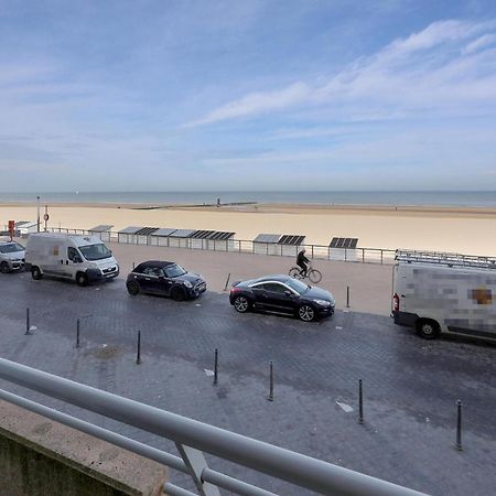 Awesome Apartment In Oostende With House Sea View Exterior photo